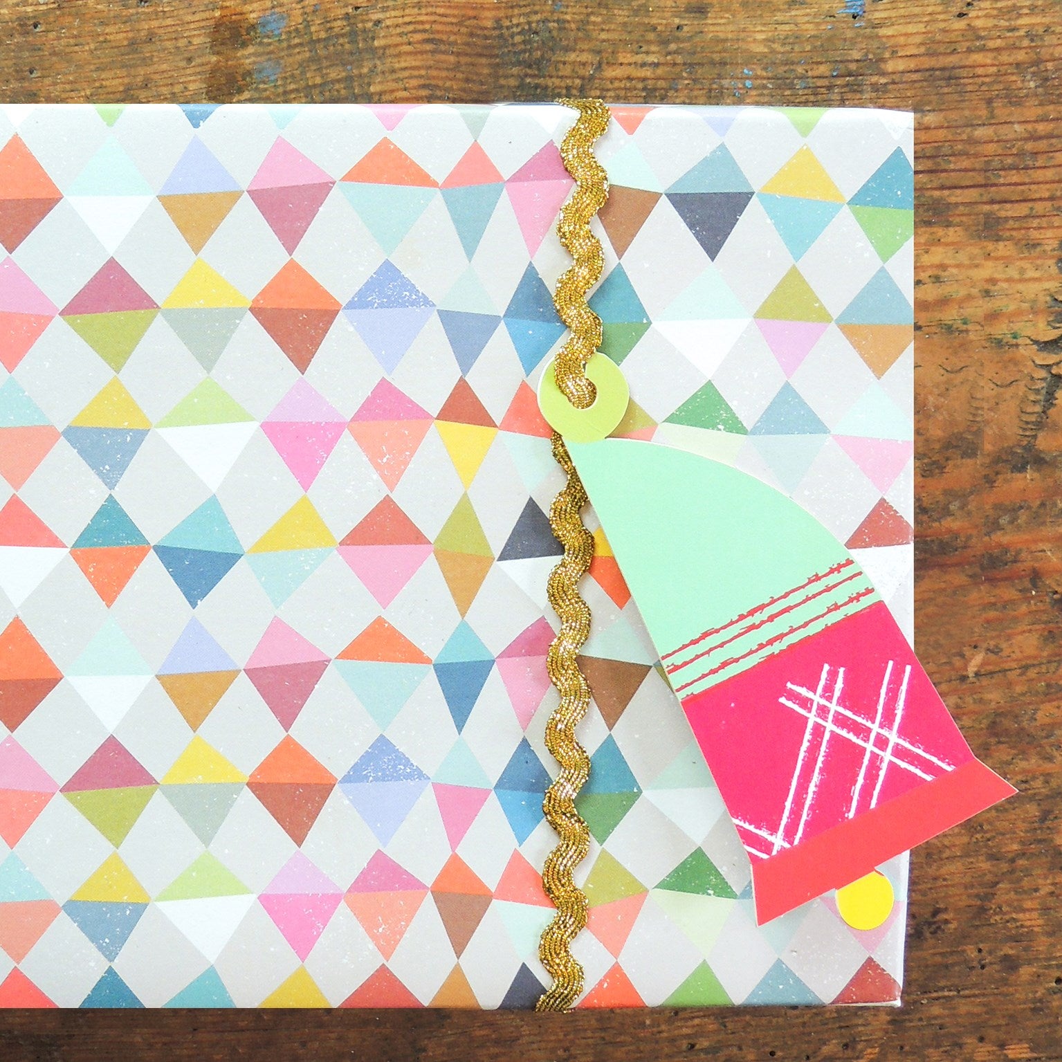 TG09 bells gift tags