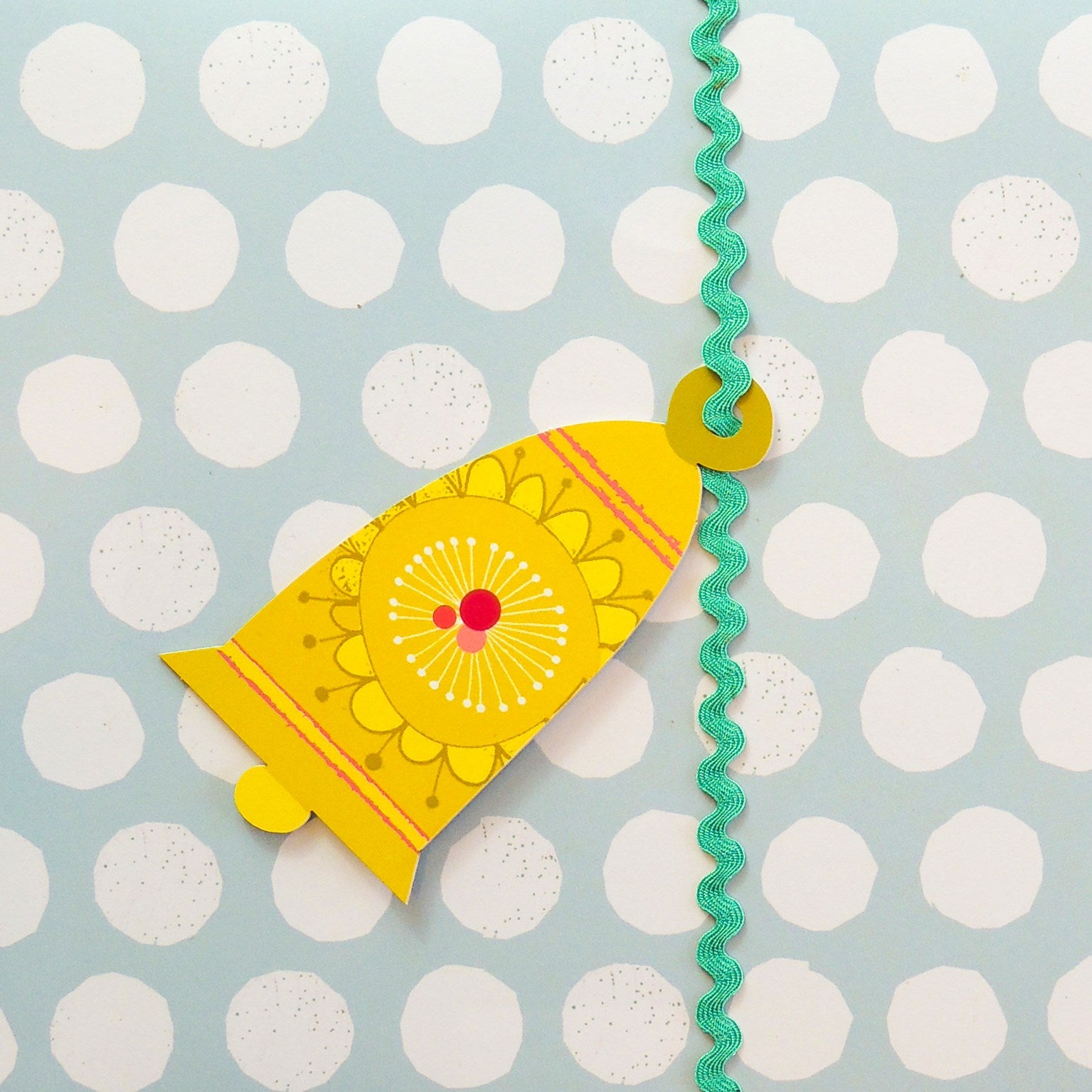 TG09 bells gift tags