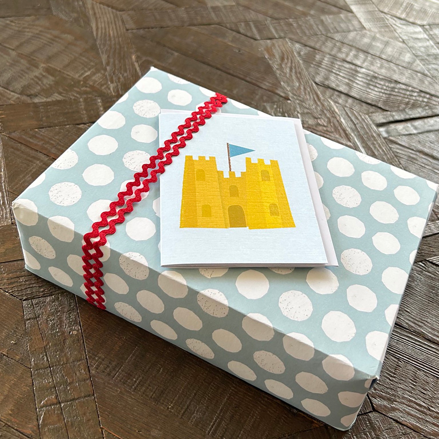 AL15 mini sandcastle greetings card