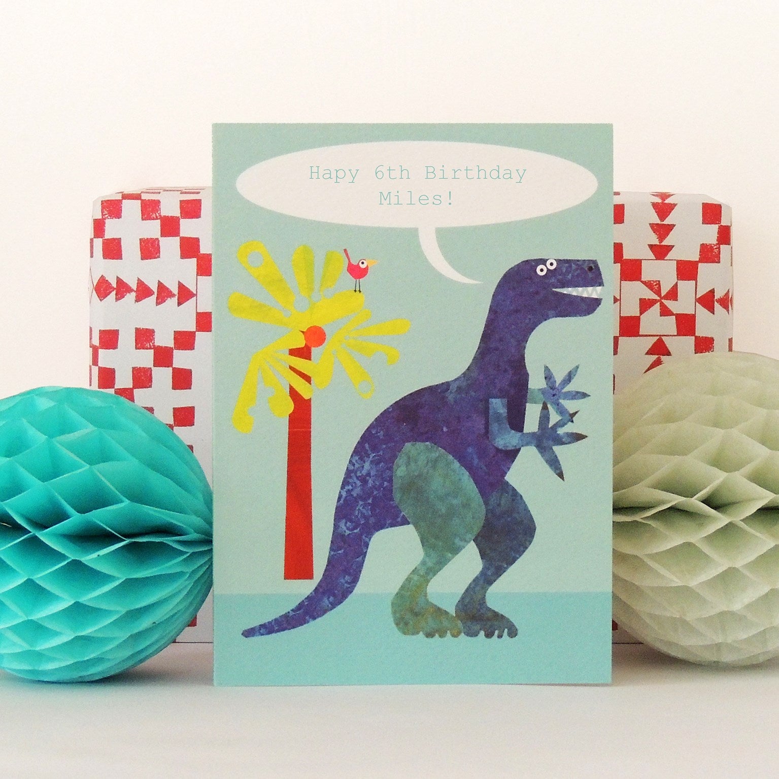 BB28 personalised dinosaur greetings card