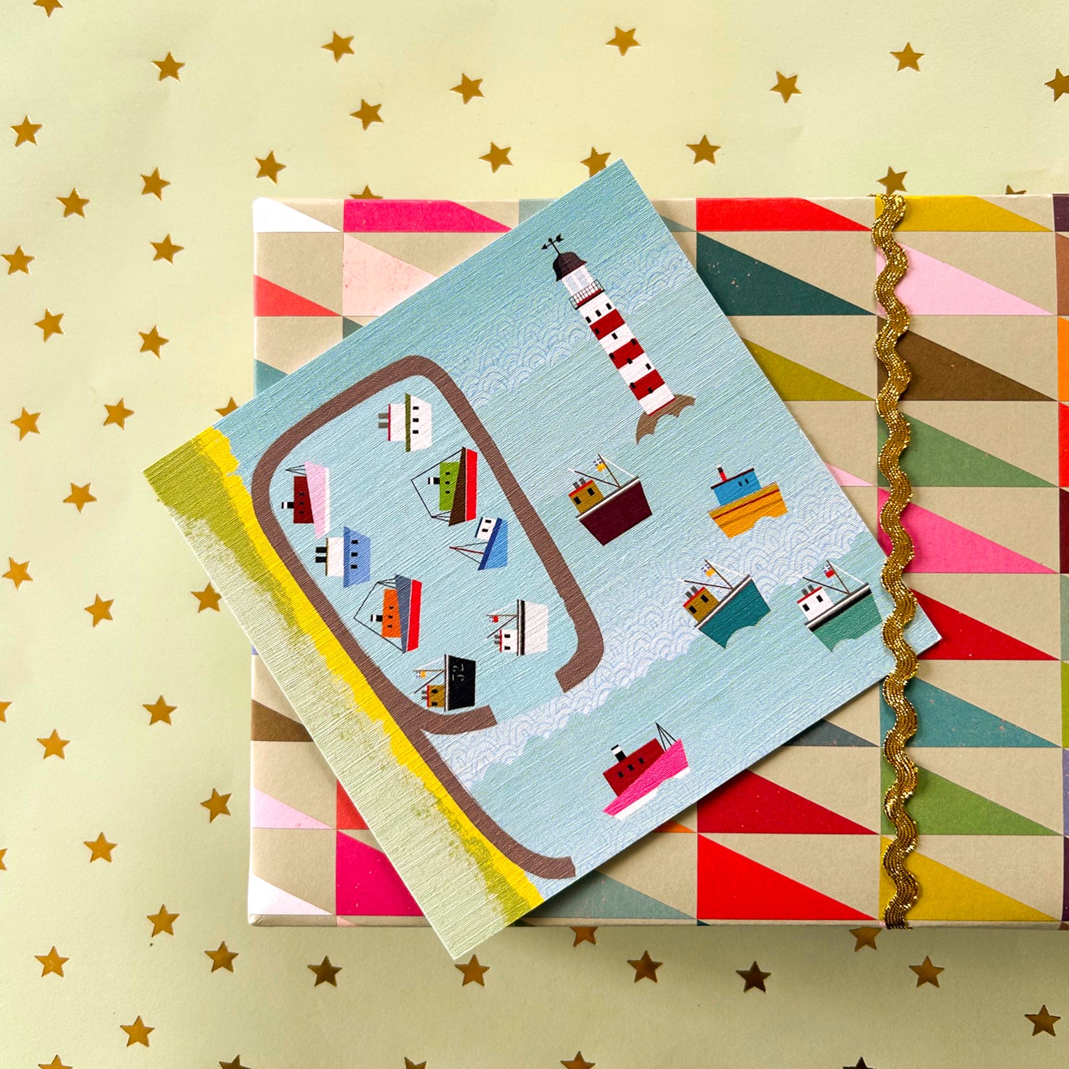 CT06 harbour & fishing boats greetings card