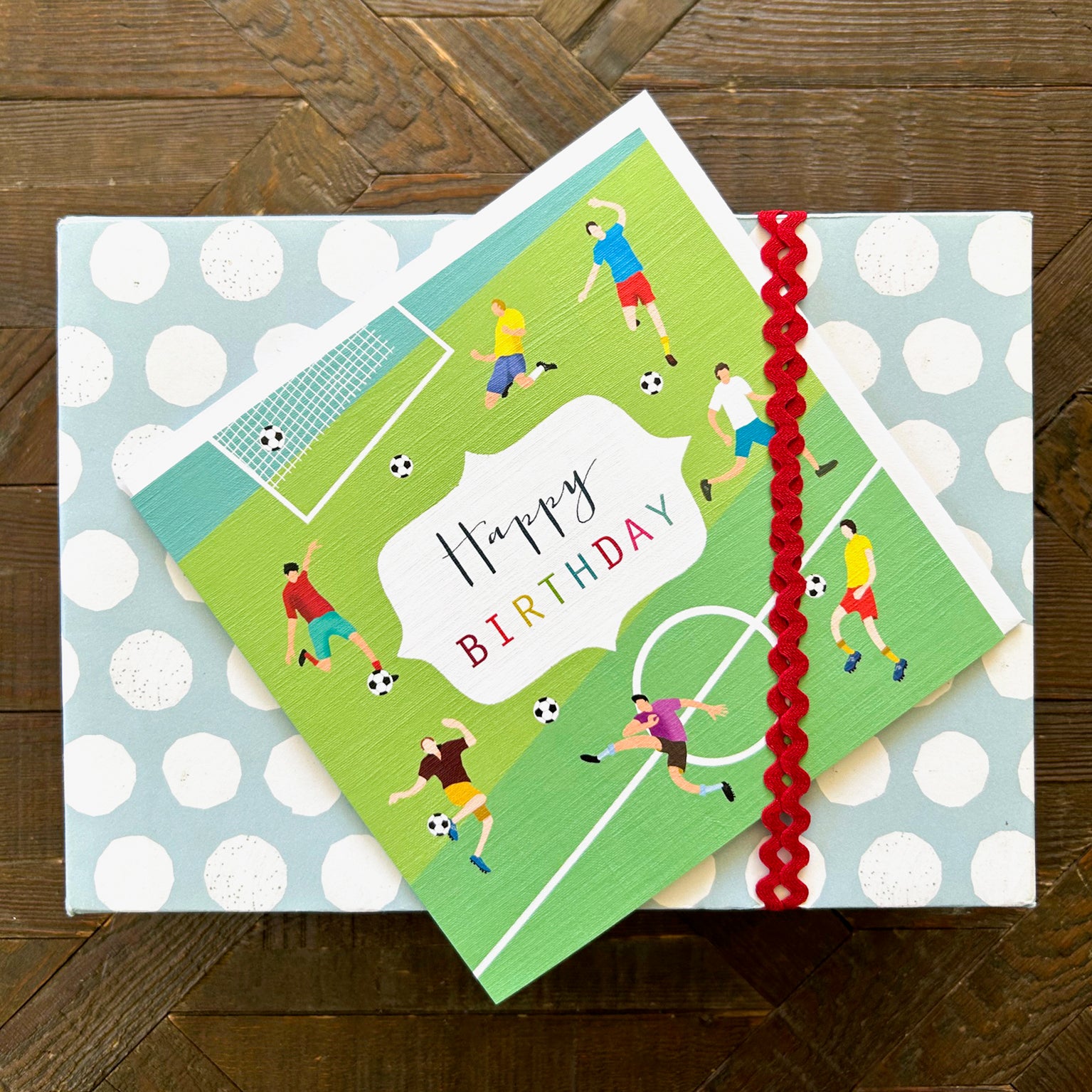 HB06 football happy birthday card