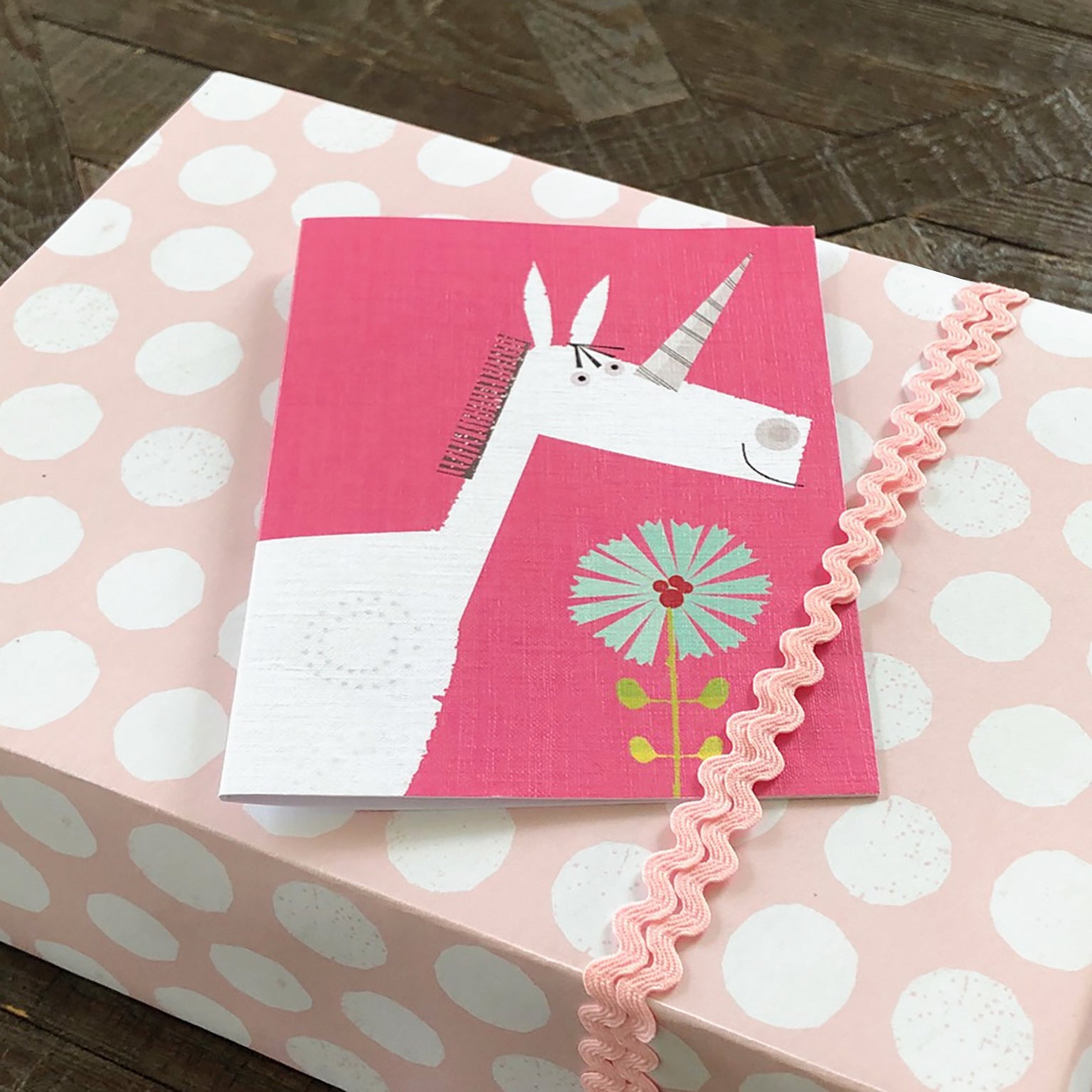 KAB18 mini unicorn greetings card