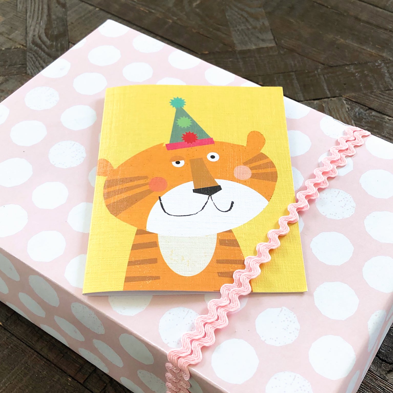 KAB22 mini tiger greetings card