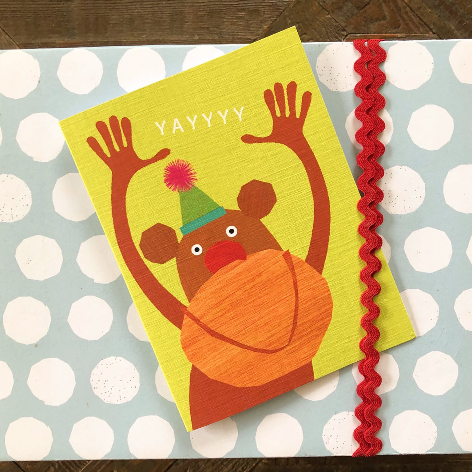 KAB23 mini monkey greetings card