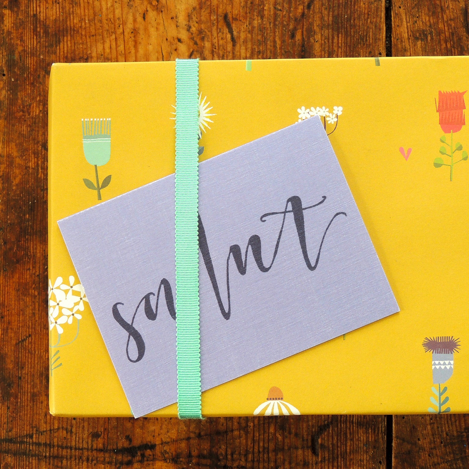 KBW12 mini salut greetings card