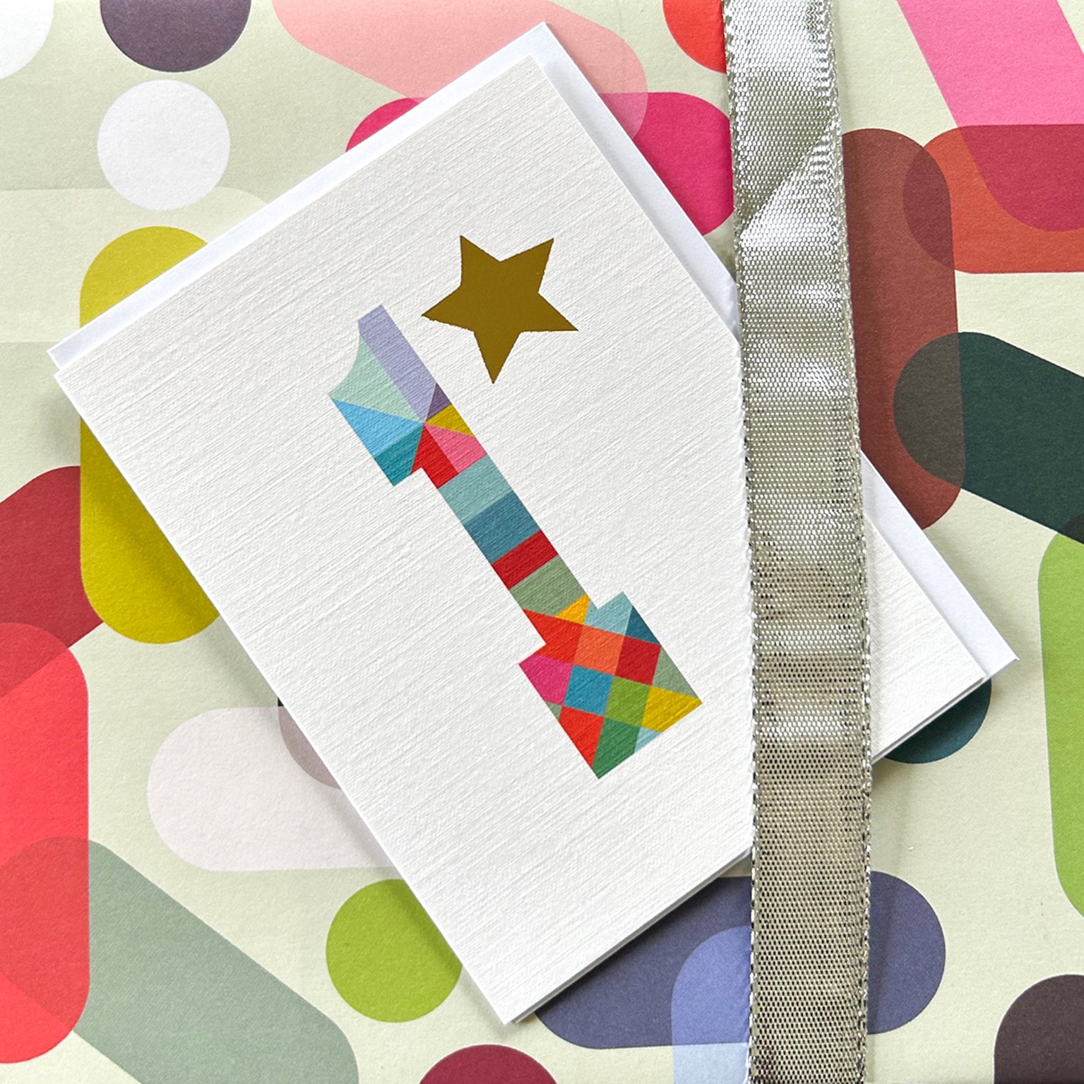 KTW01 mini gold star number one card