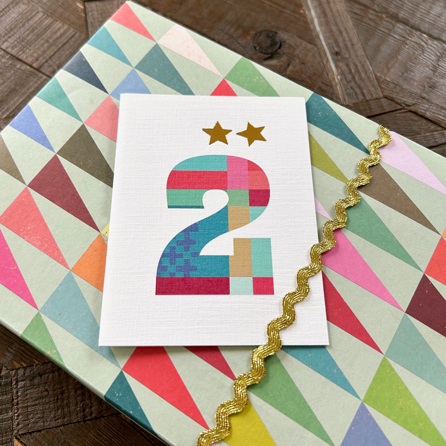 KTW02 mini gold star number two card