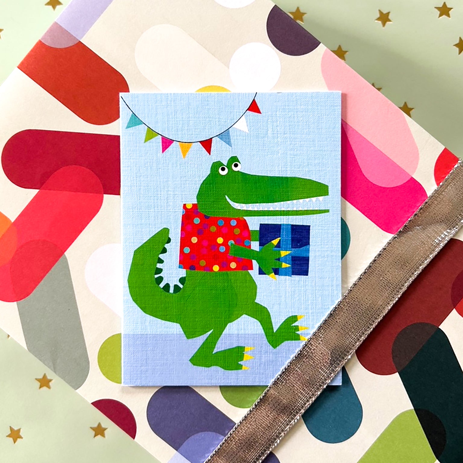 KTW39 mini crocodile greetings card