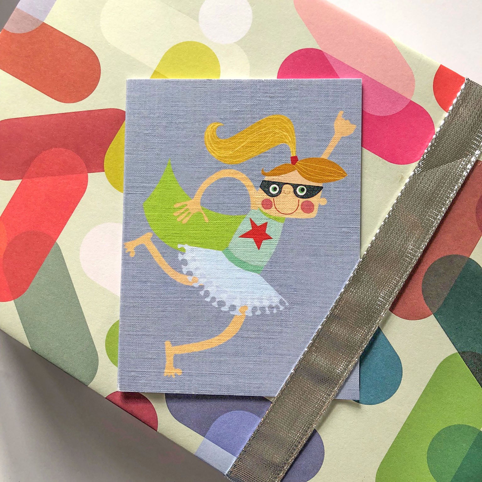 KTW54 mini super hero girlie card