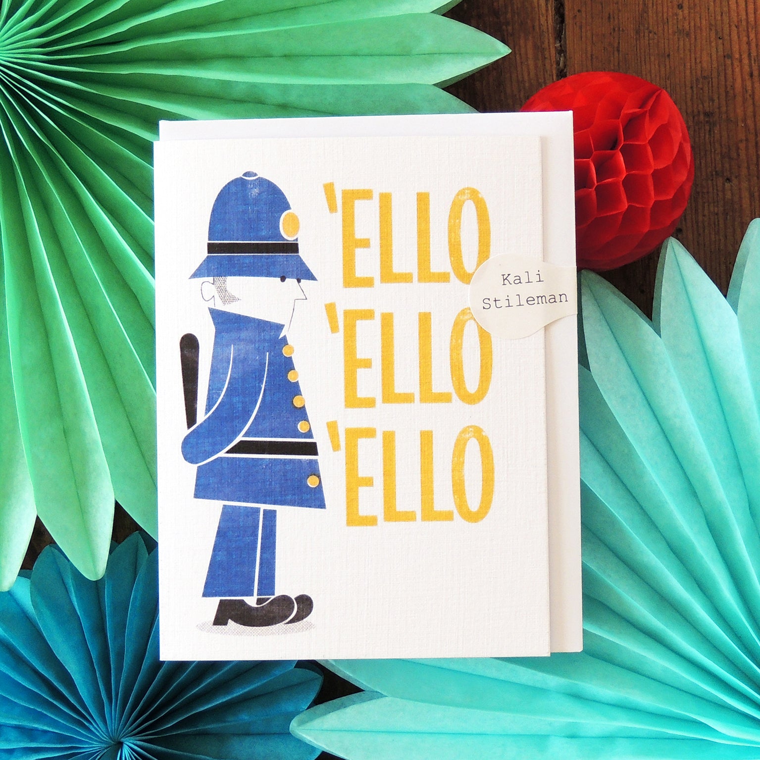 LN01 mini policeman greetings card