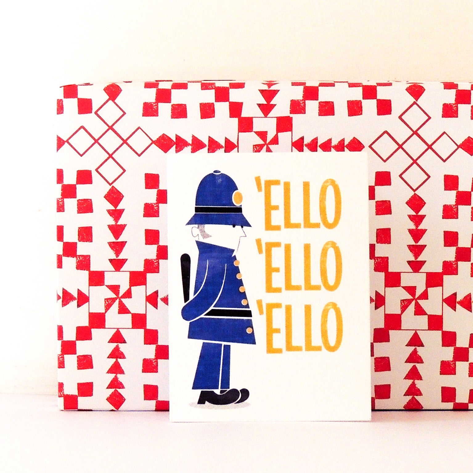 LN01 mini policeman greetings card