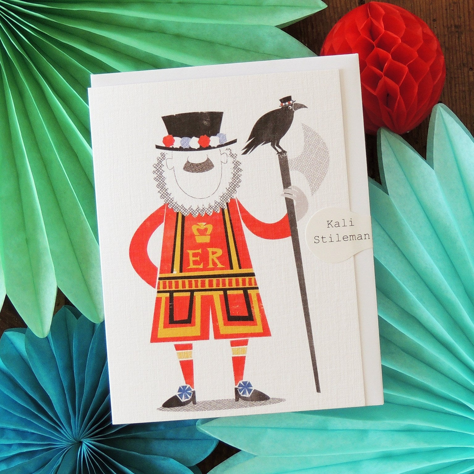 LN03 mini beefeater greetings card