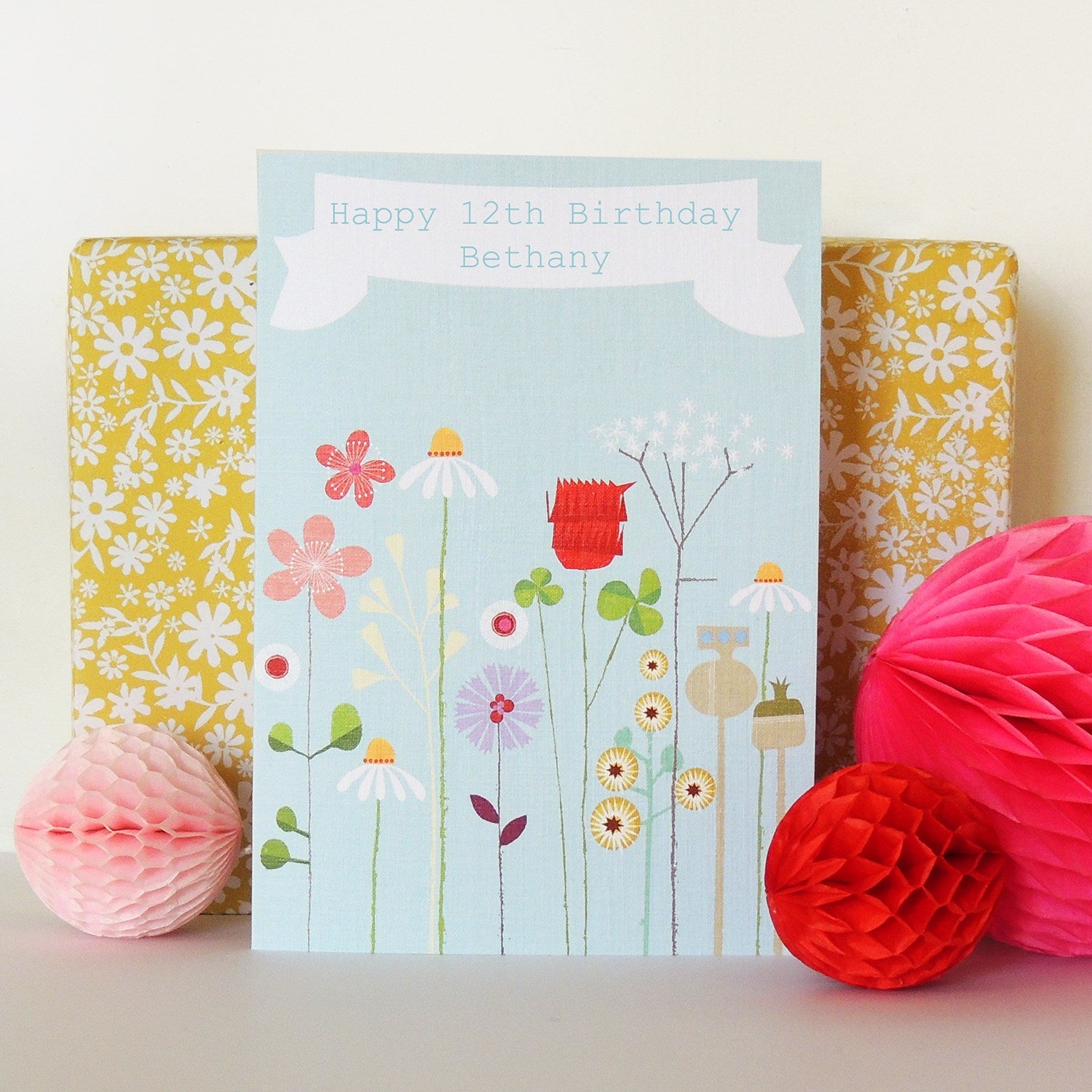 PFL01 personalised daisies and clover card