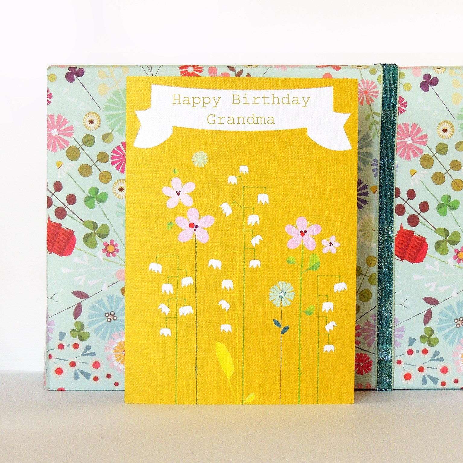 PFL05 personalised lily of the valley card