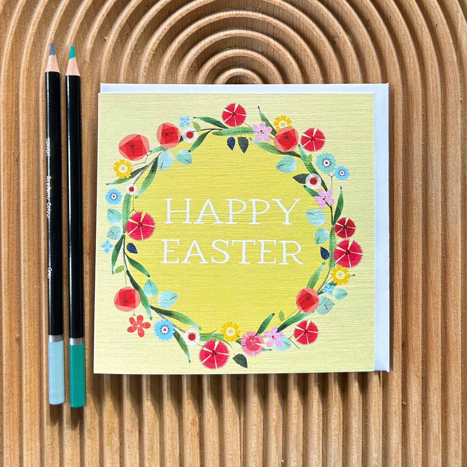 SP04 happy Easter greetings card