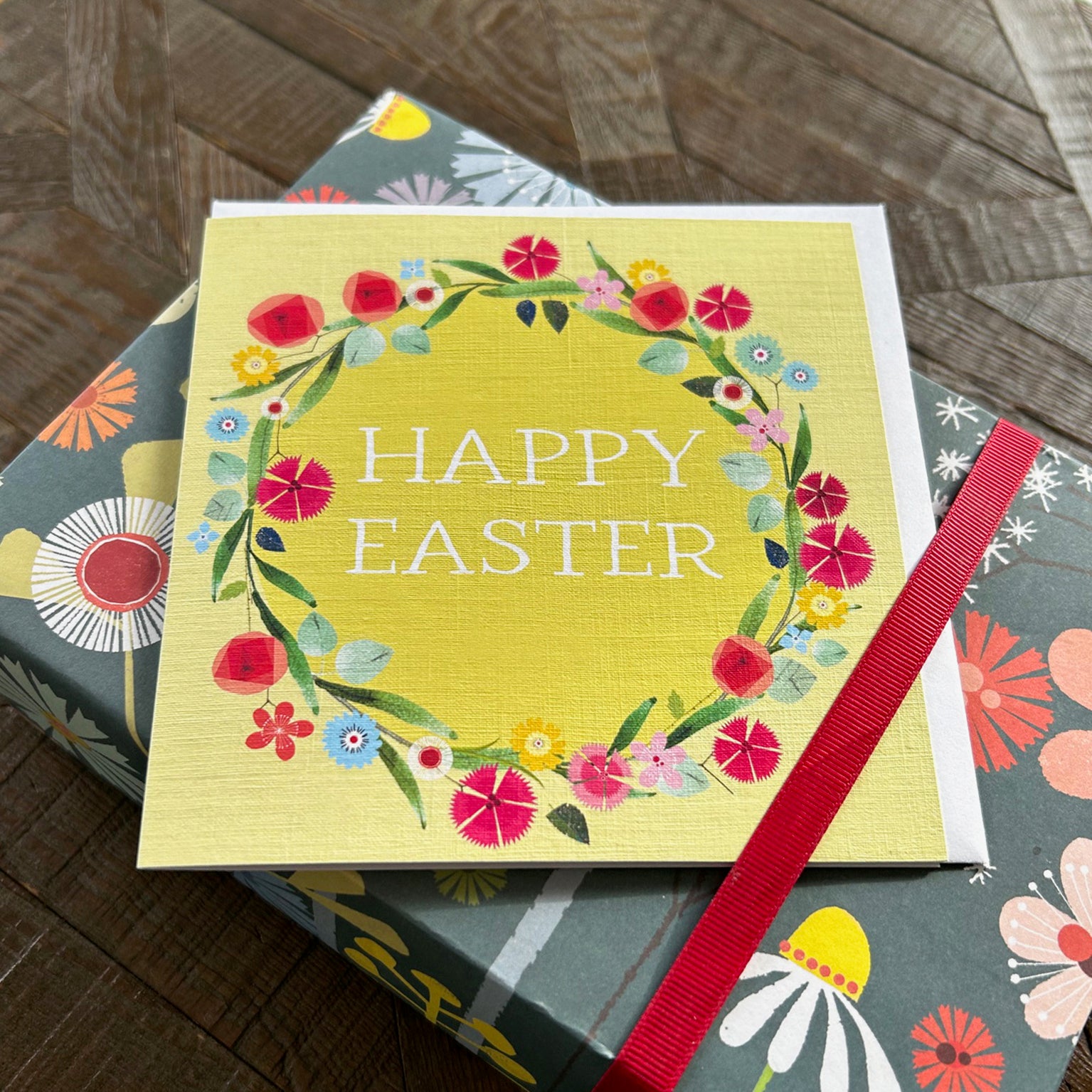 SP04 happy Easter greetings card