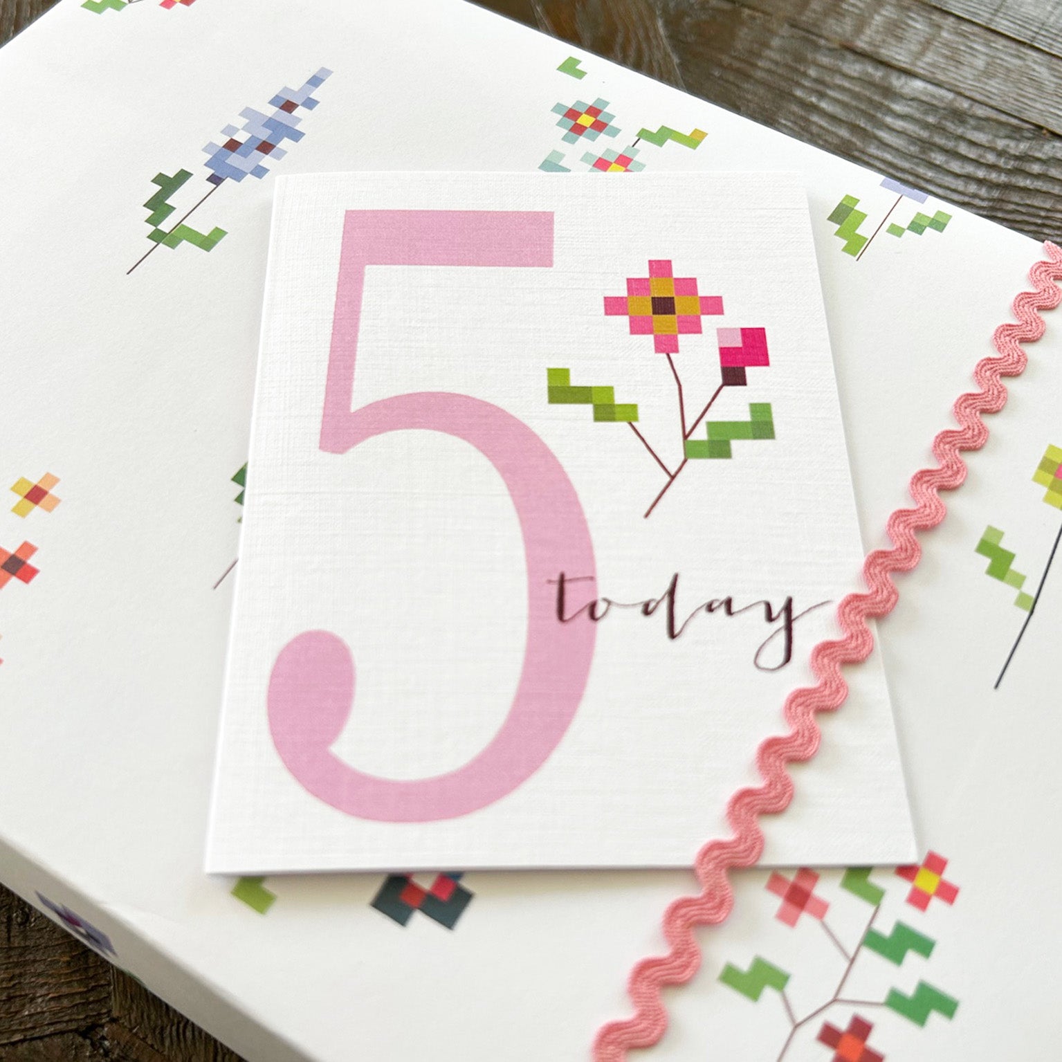 TCS05 mini cross stitch 5th birthday card