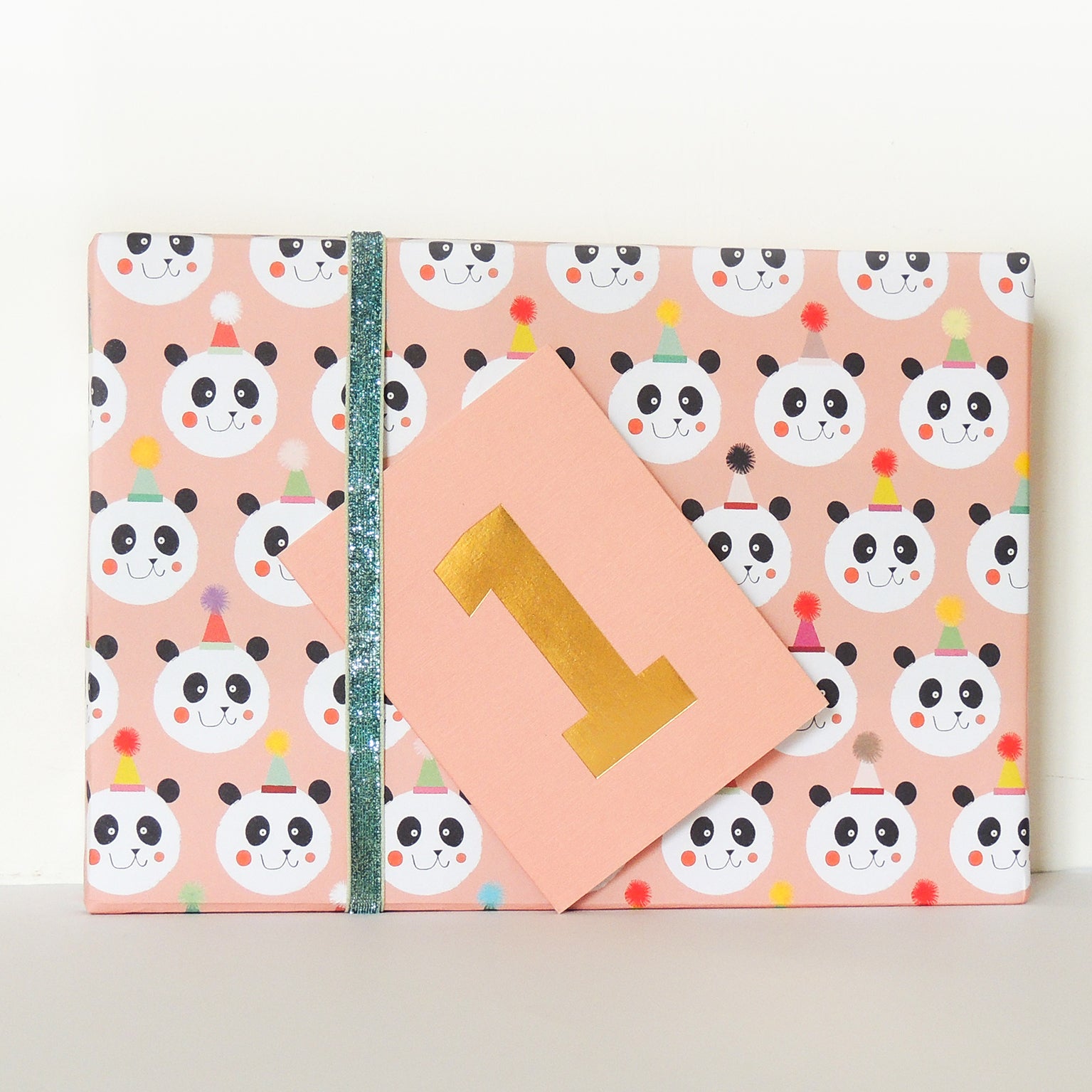 TGD08 mini gold foiled number one card