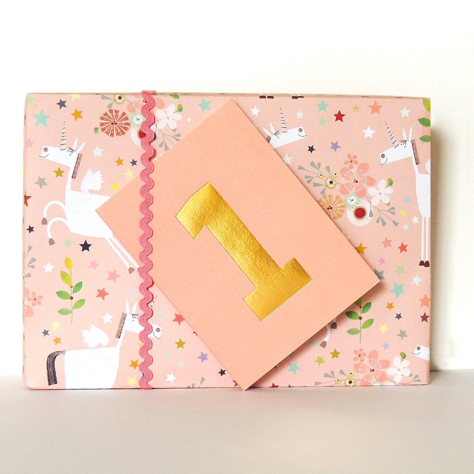 TGD08 mini gold foiled number one card