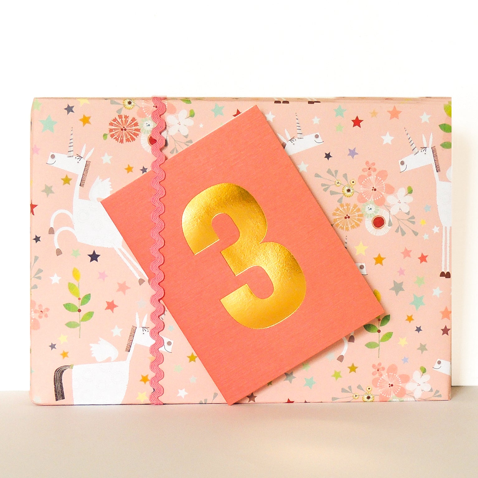 TGD10 mini gold foiled number three card