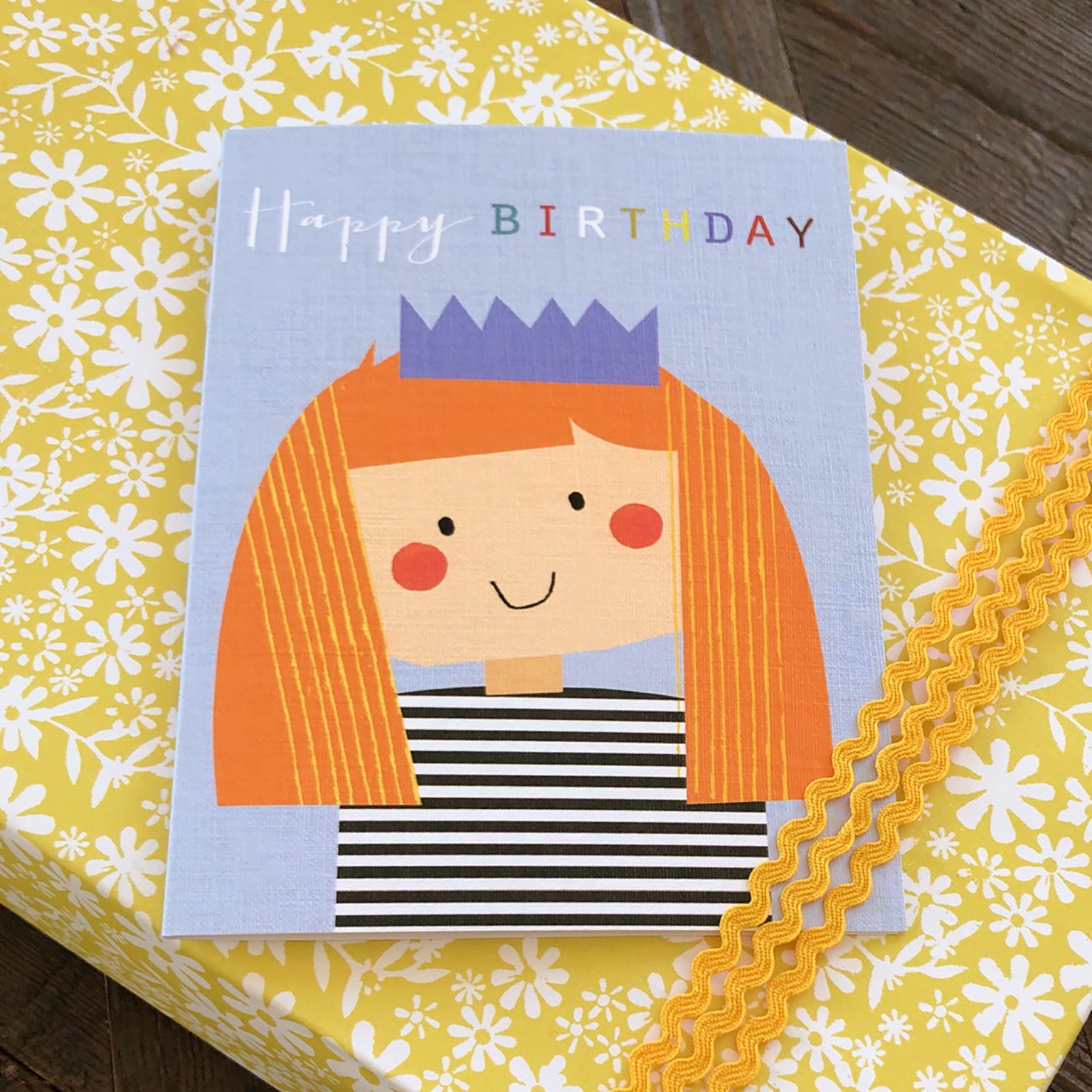 TMC04 mini birthday girl card