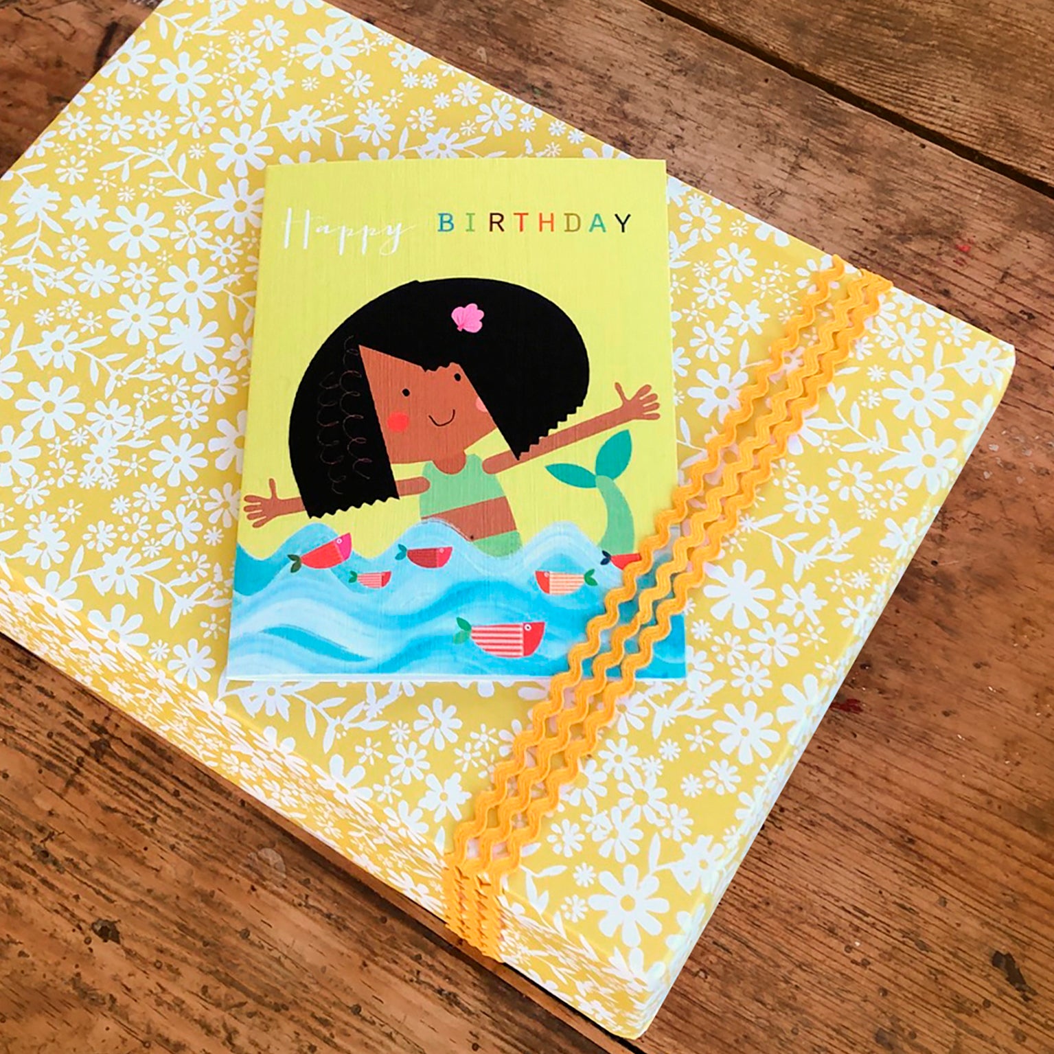 TMC09 mini mermaid birthday card