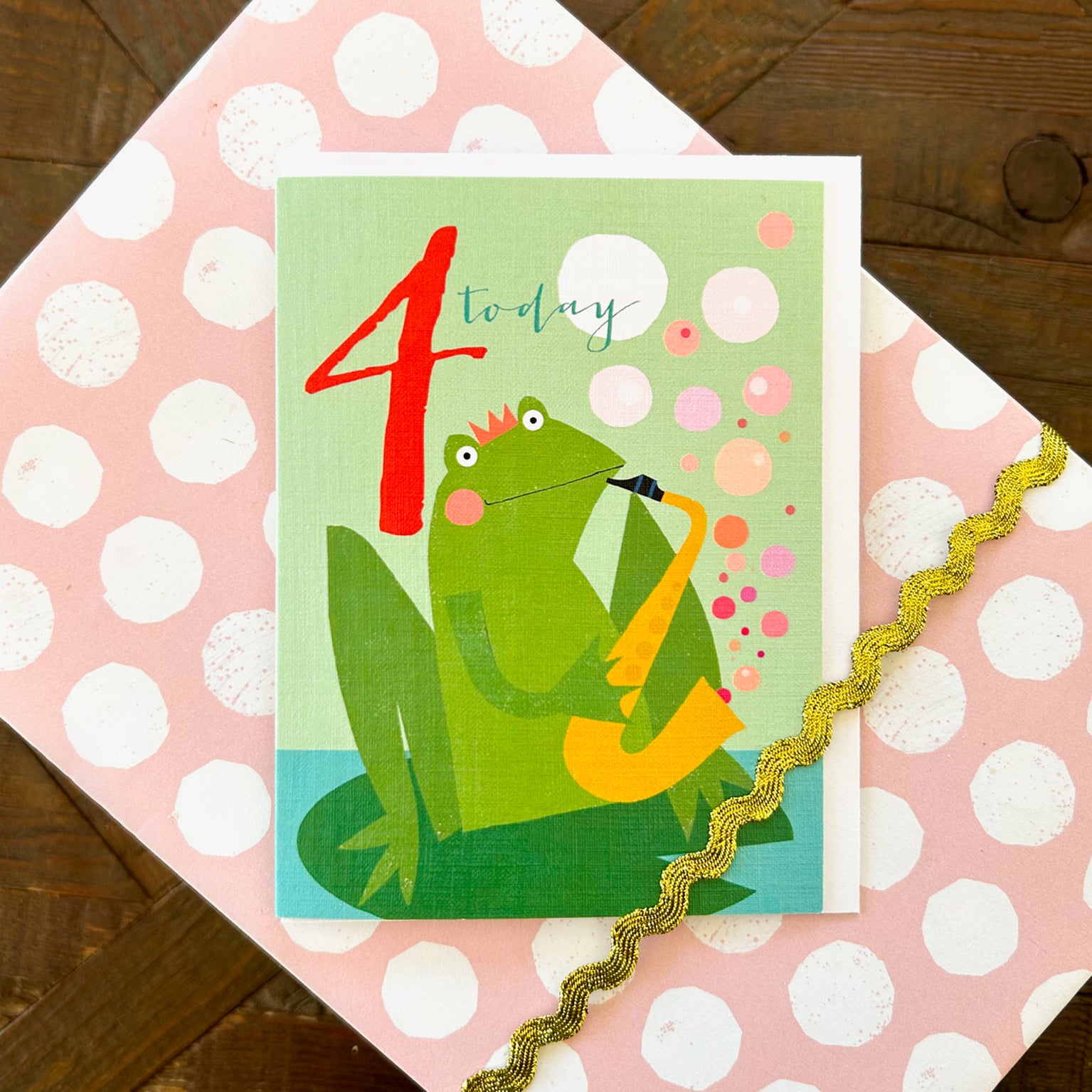 TNA09 mini frog 4th birthday card