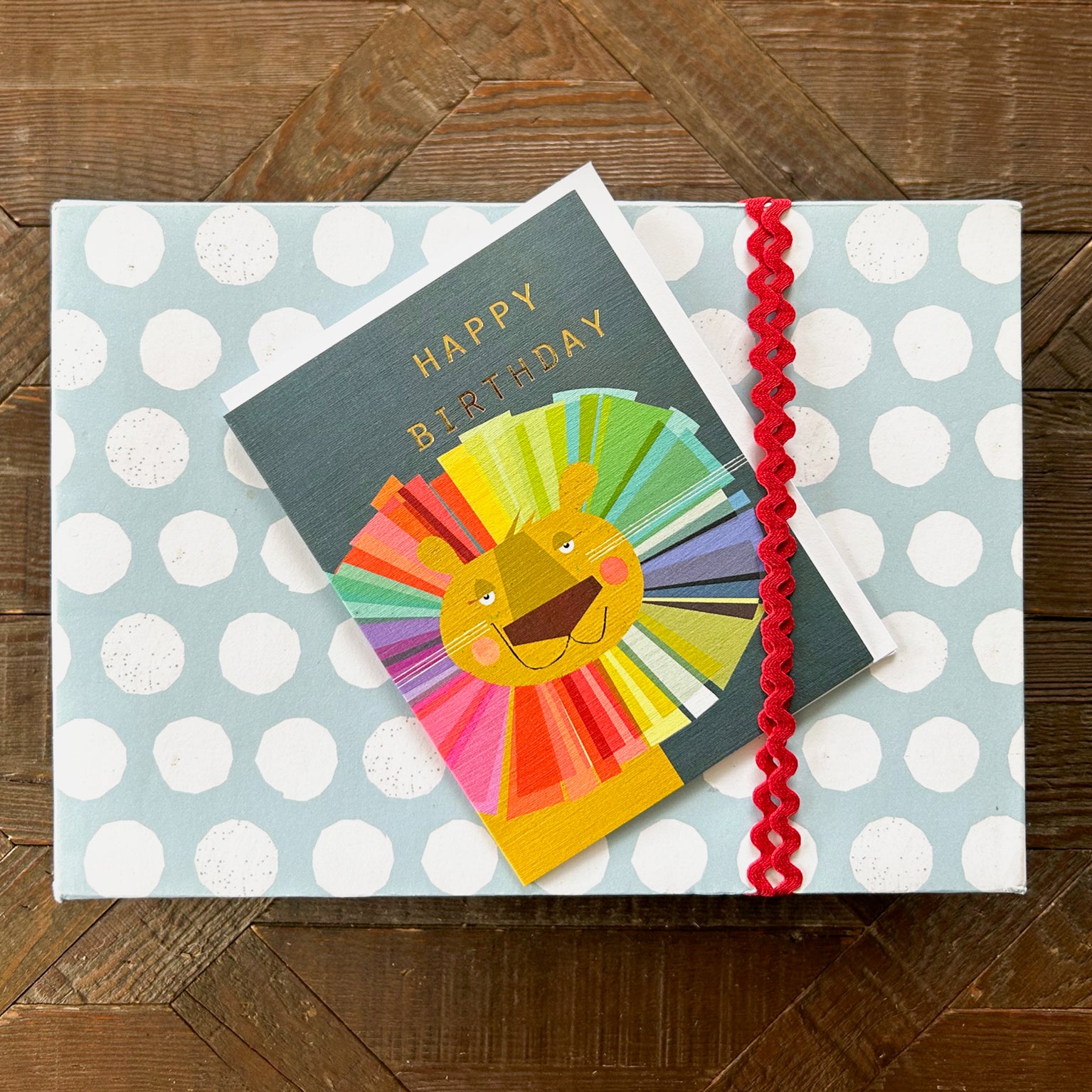TW202 mini lion birthday card