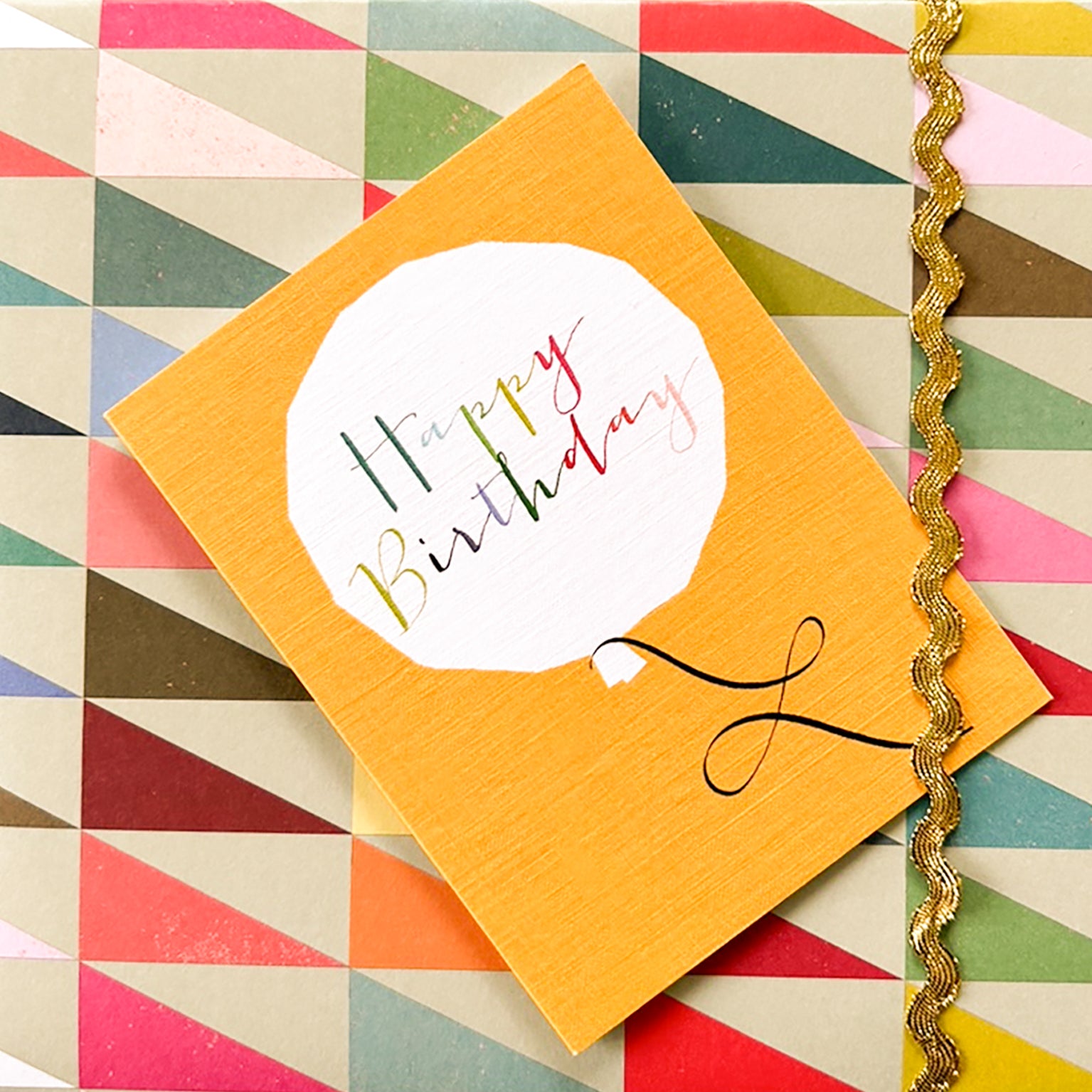 TW437 mini birthday balloon card