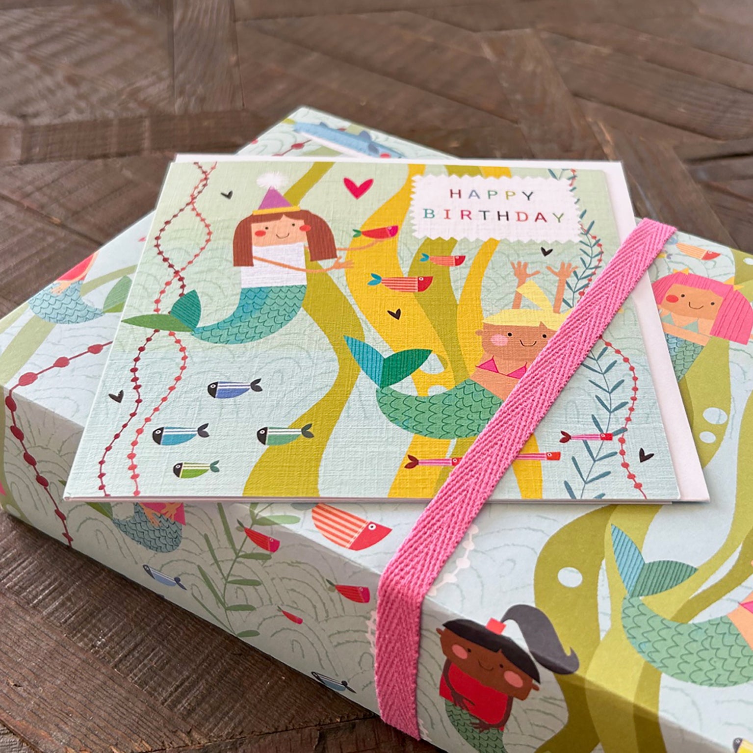 GL30 mermaids happy birthday card