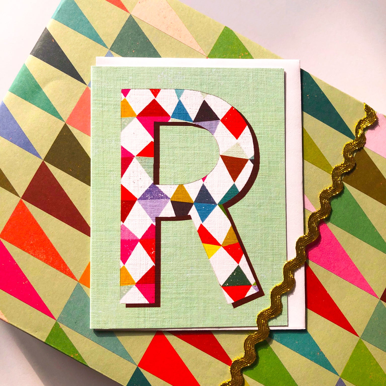 XA18 mini R alphabet card