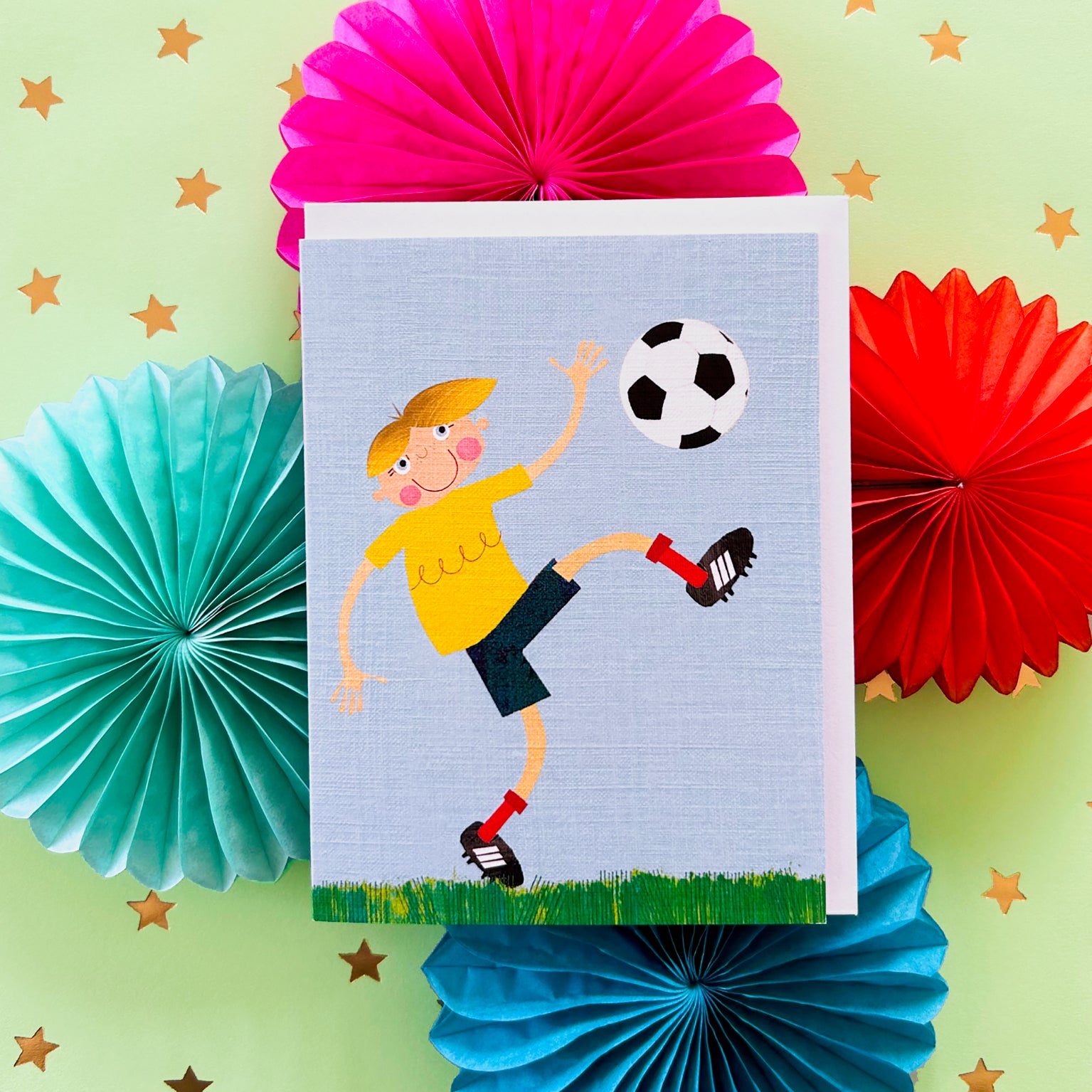 KTW37 mini footballer greetings card
