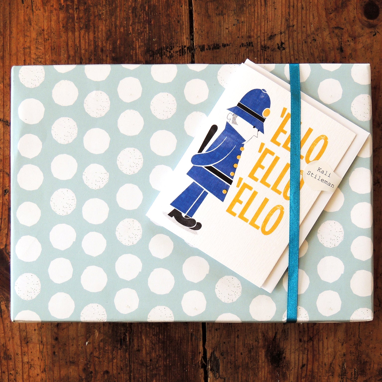 LN01 mini policeman greetings card