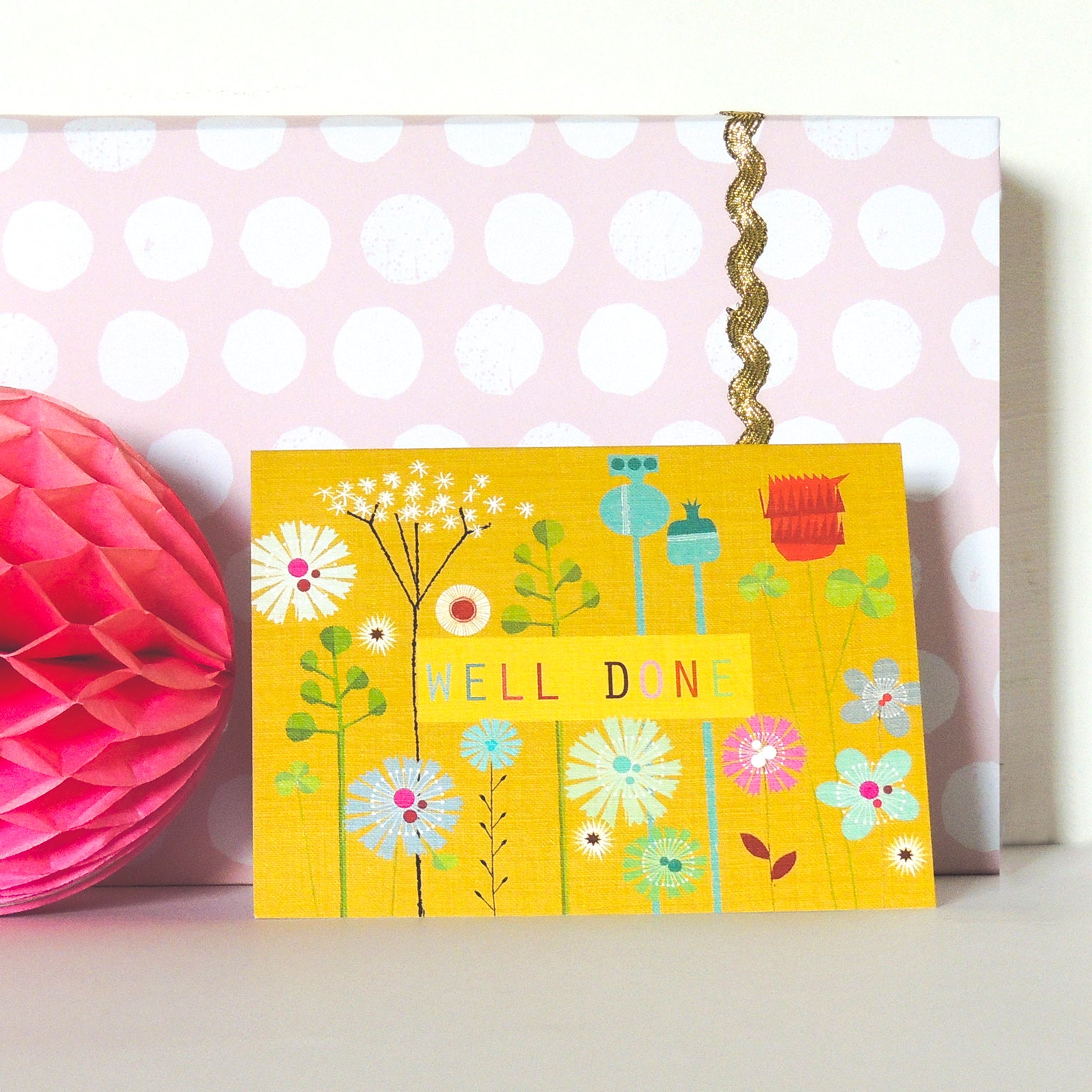 TW509 mini floral well done card