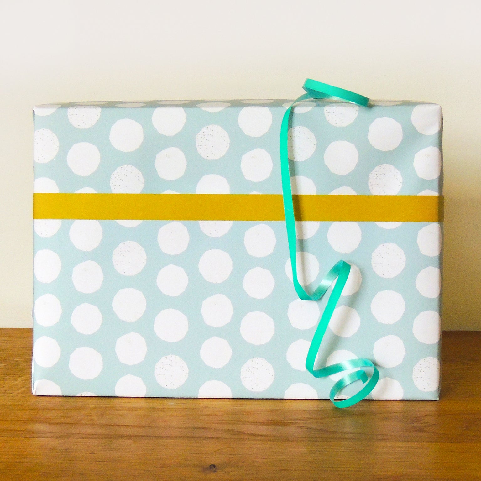WP76 blue spots wrapping paper