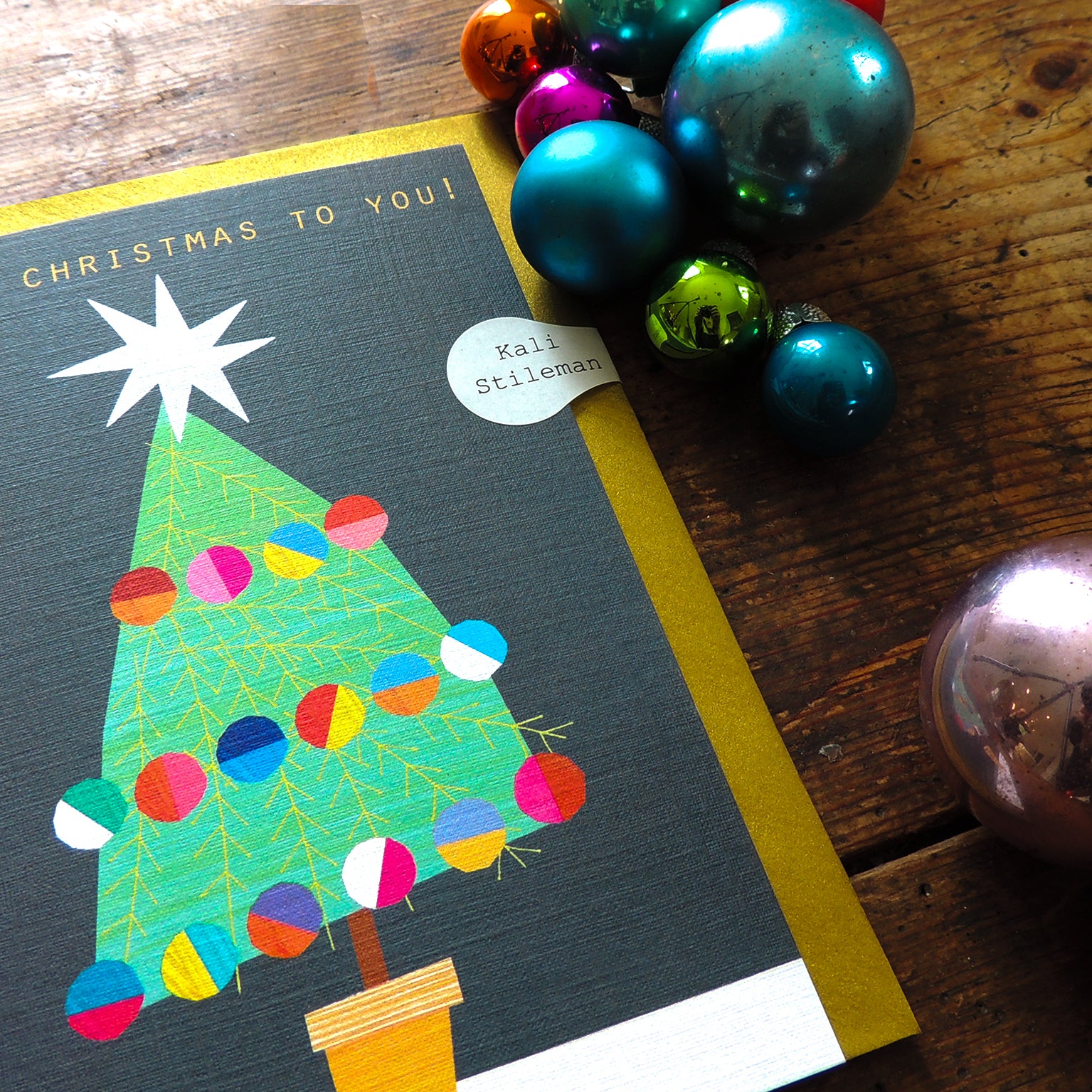 XM01 bold Christmas tree card