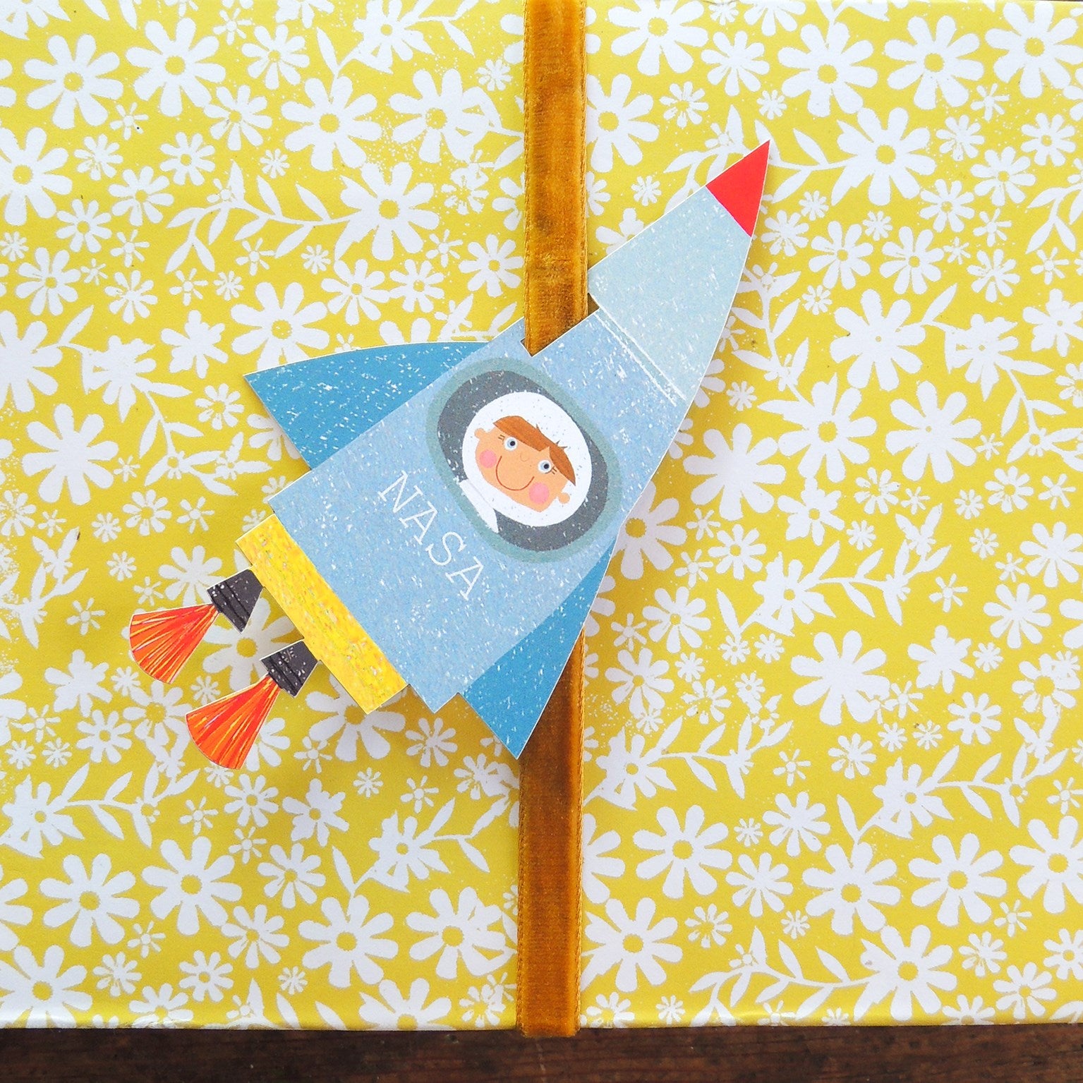 TG04 blokey gift tags