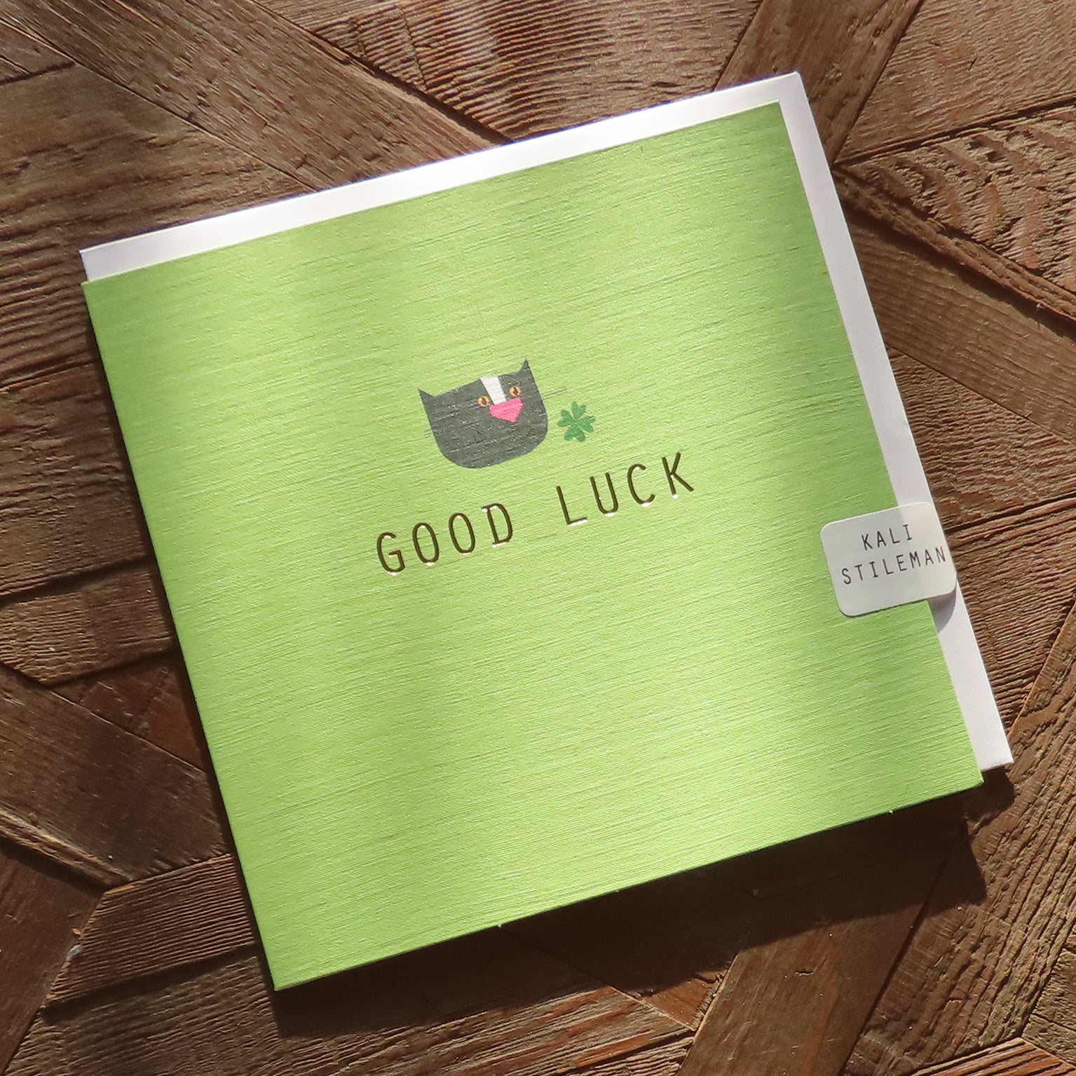 AH05 gold foiled good luck card