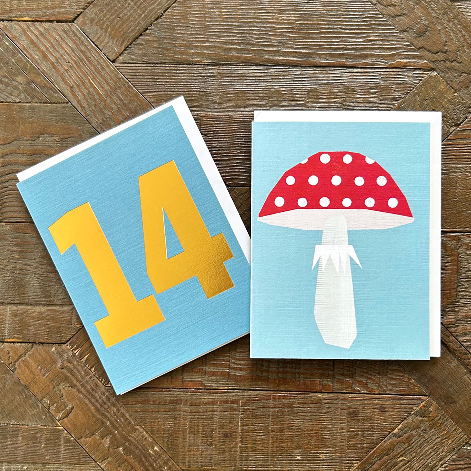 AL14 mini mushroom greetings card