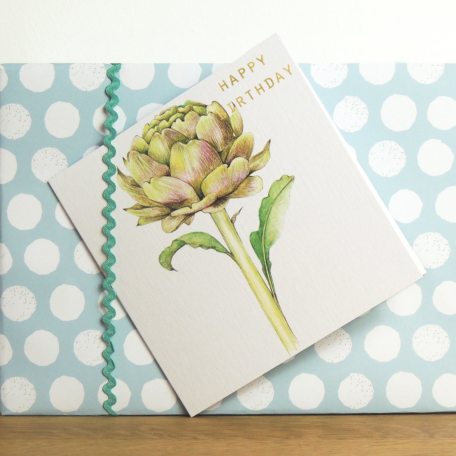GBT12 gold foiled artichoke birthday card