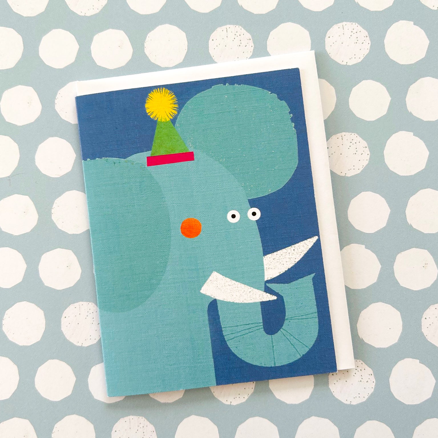 KAB06 mini elephant greetings card