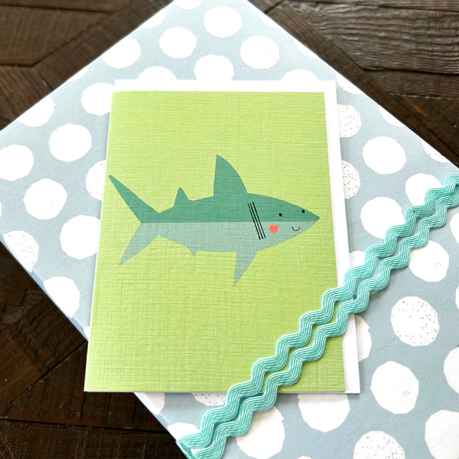 KAB38 mini shark greetings card