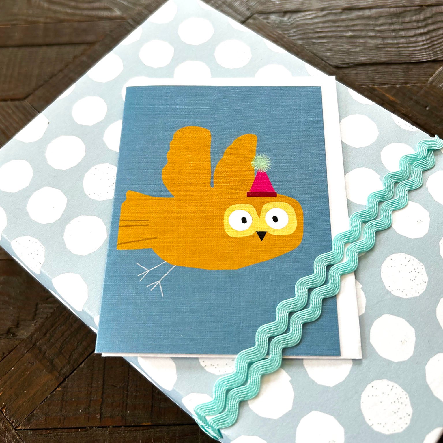 KAB40 mini owl greetings card