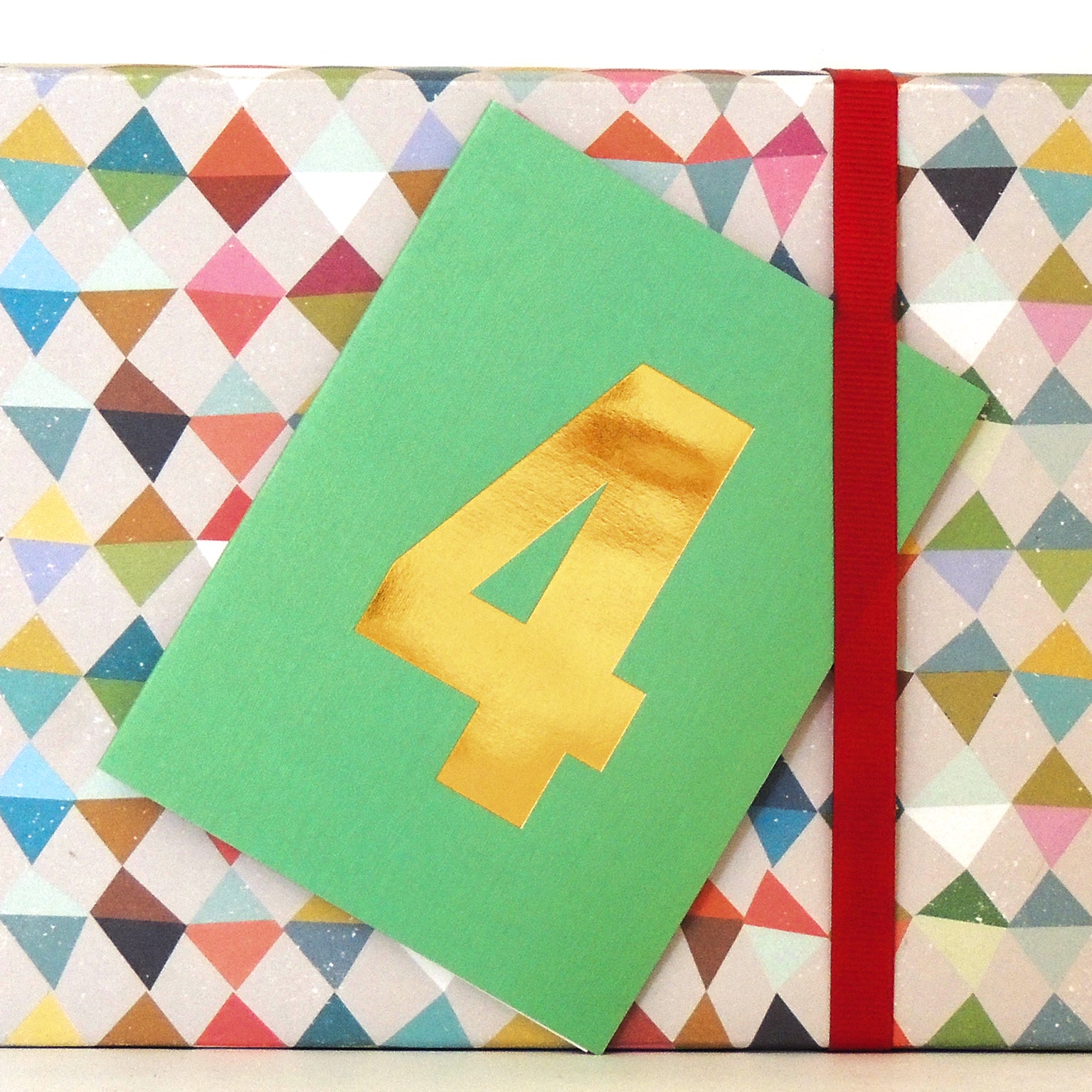 TGD04 mini gold foiled number four card