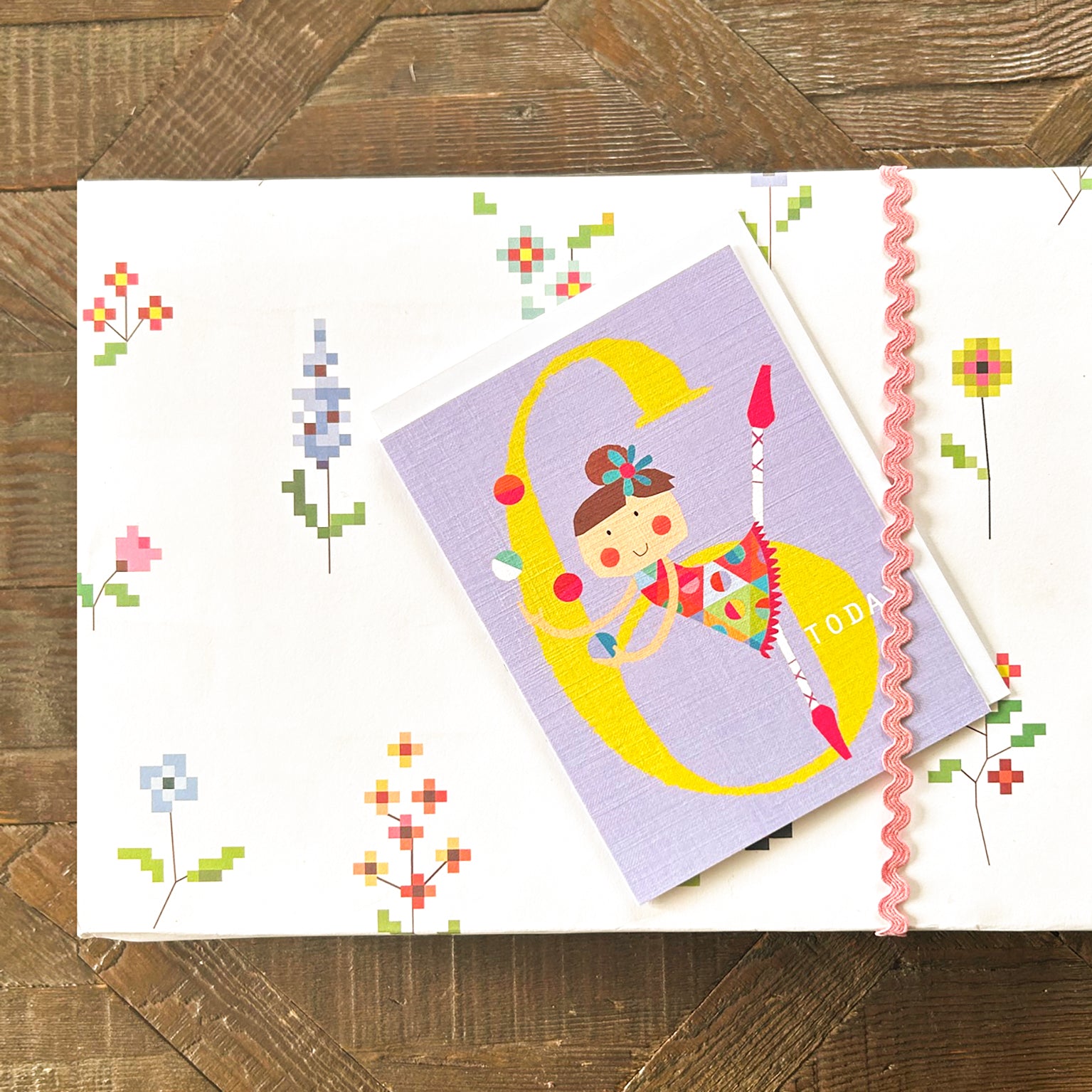 NTW12 mini circus girl 6th birthday card
