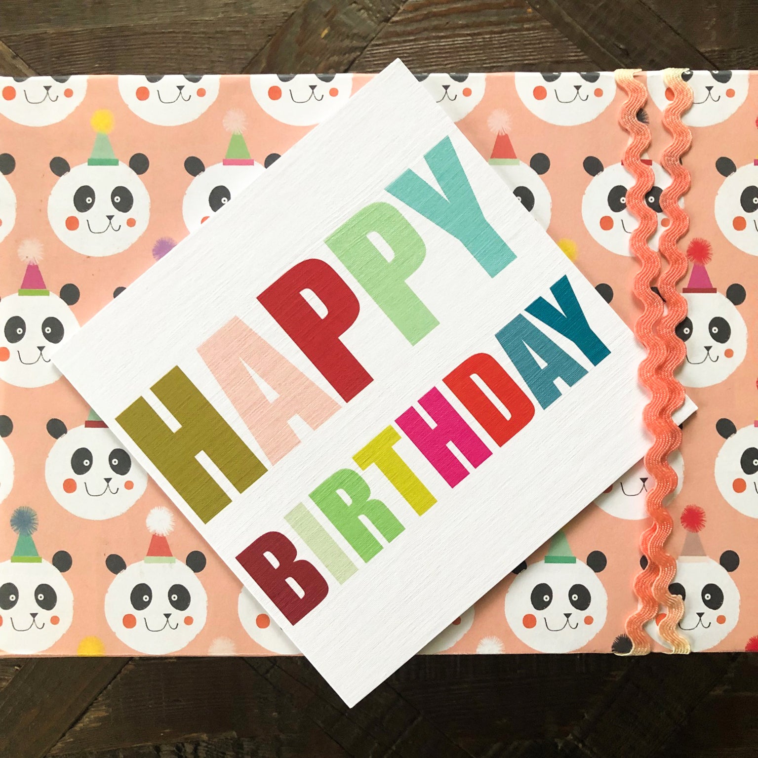 WO50 bold happy birthday card