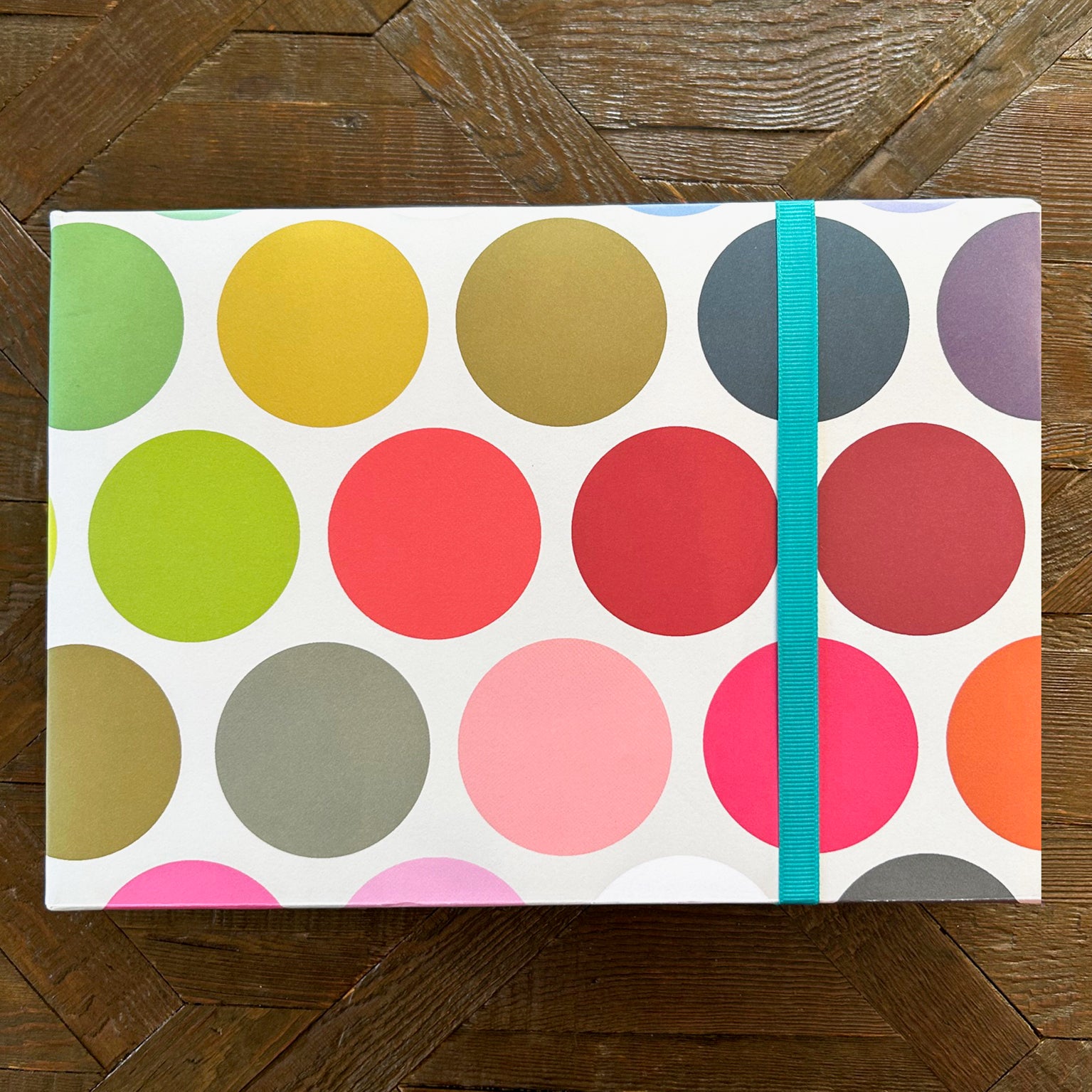 WP138 bauhaus spot wrapping paper