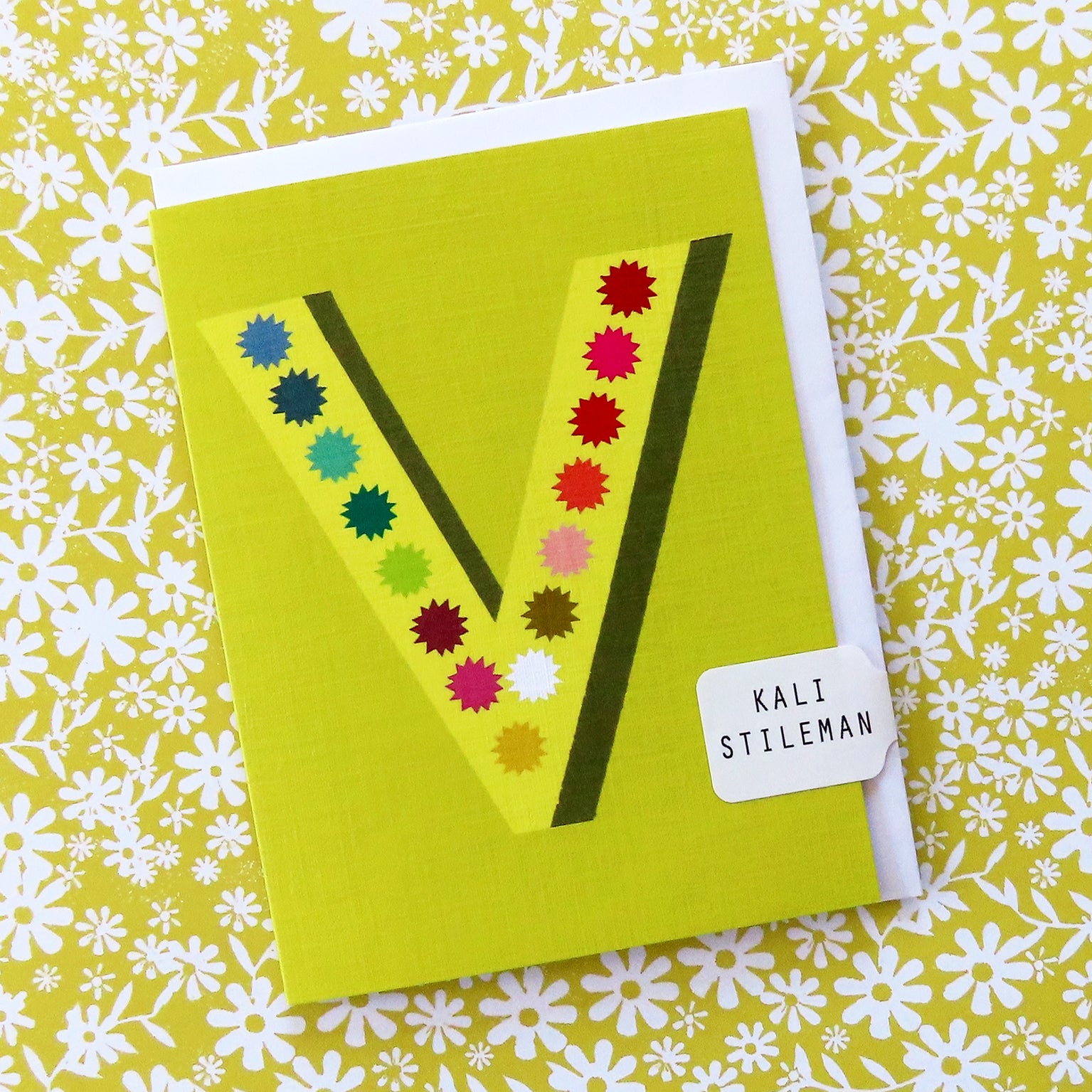XA22 mini V alphabet card
