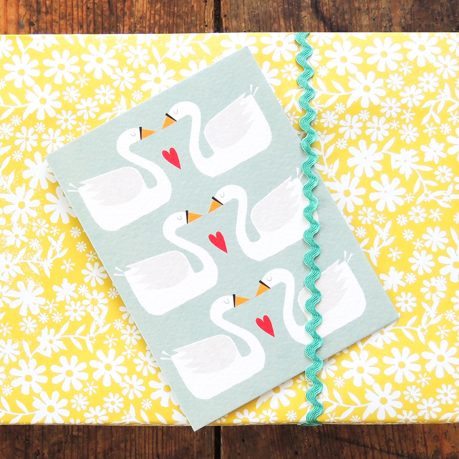 AM03 mixed mini folky greetings cards
